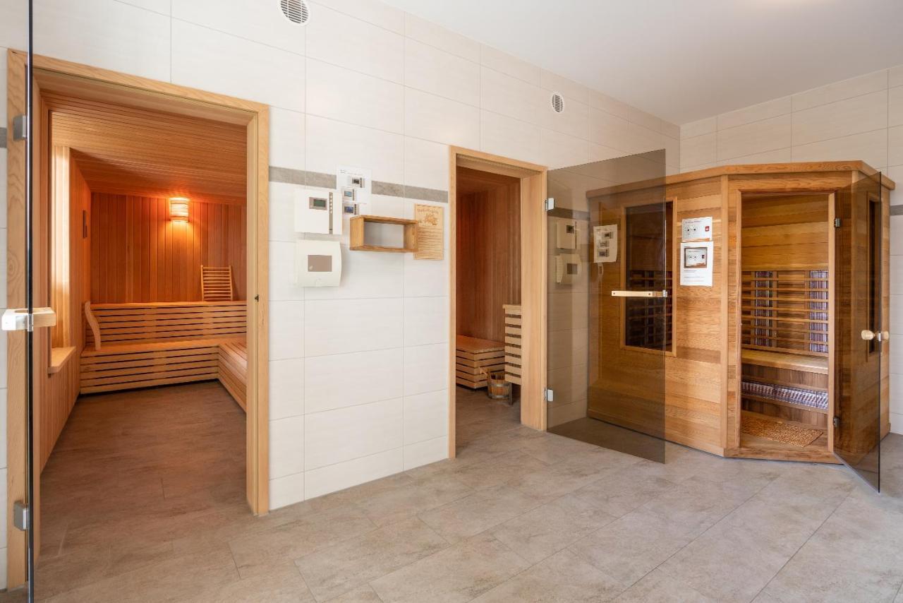 Appartement "Diamant" Mit Penthouseflair - Oase Am Haff Garz  المظهر الخارجي الصورة
