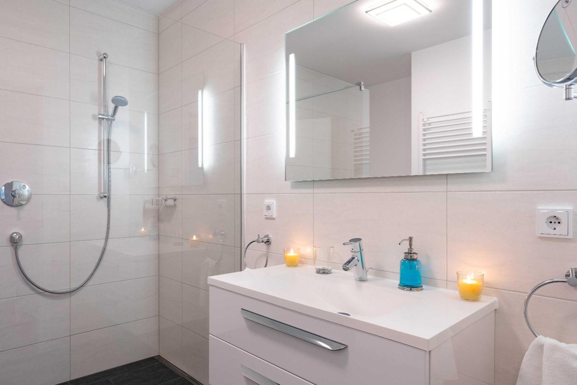 Appartement "Diamant" Mit Penthouseflair - Oase Am Haff Garz  الغرفة الصورة